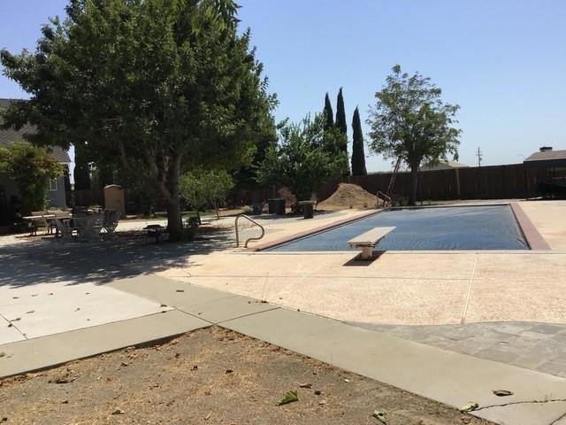 527 Canal School Rd, Newman, CA 95360