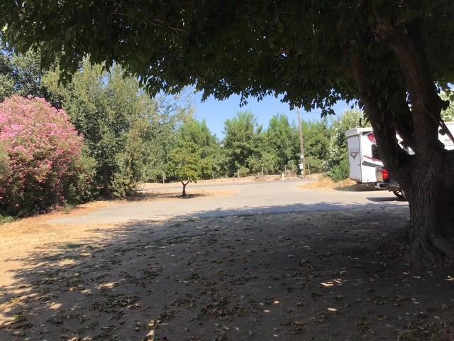 527 Canal School Rd, Newman, CA 95360