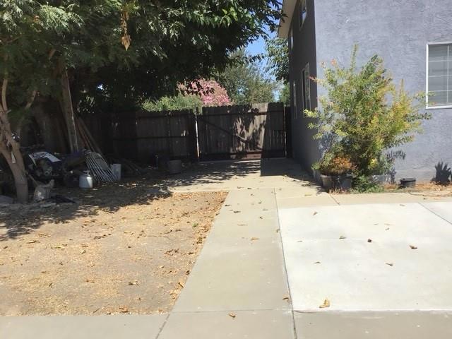527 Canal School Rd, Newman, CA 95360