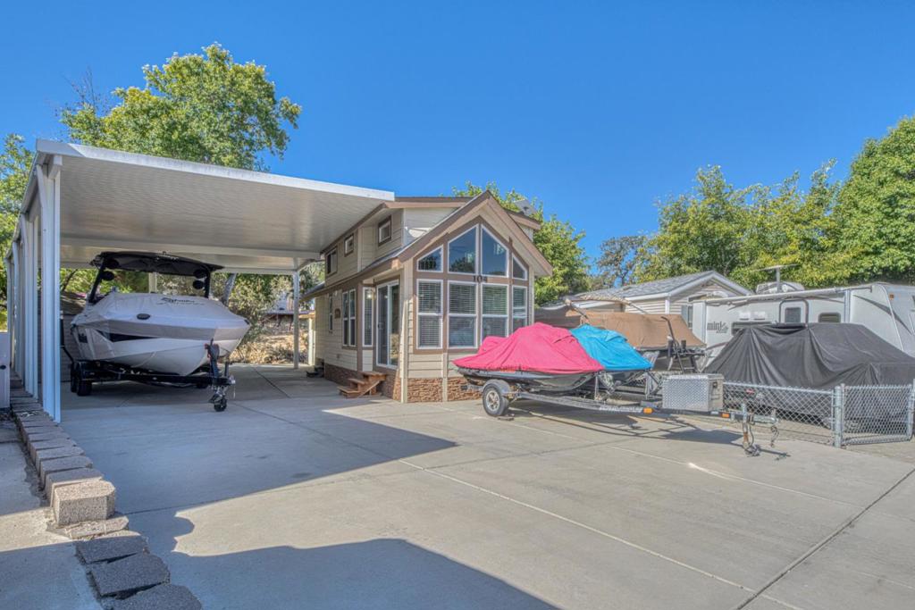 2166 Yellow Feather Cir #104, Paso Robles, CA 93446
