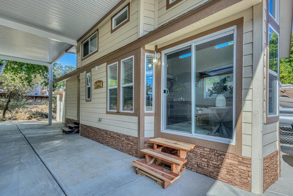 2166 Yellow Feather Cir #104, Paso Robles, CA 93446