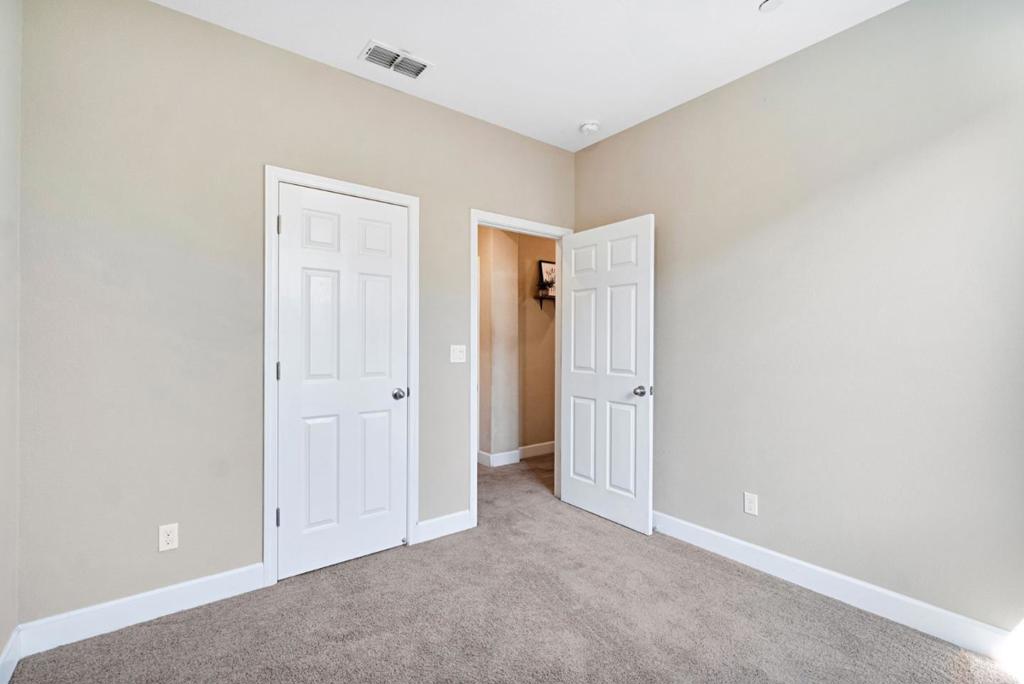 1596 Manzanita Way, Los Banos, CA 93635
