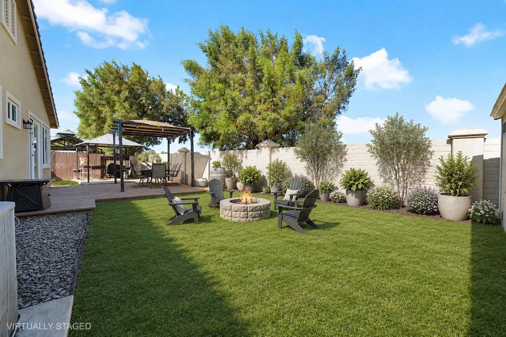1596 Manzanita Way, Los Banos, CA 93635