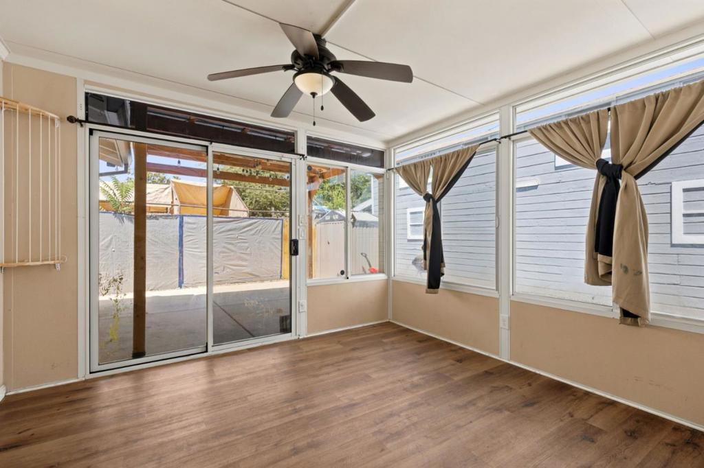 521 Oregon St, Manteca, CA 95337