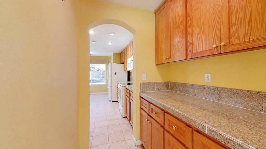 532 W Springer Dr, Turlock, CA 95382