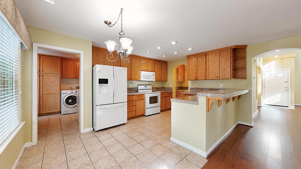 532 W Springer Dr, Turlock, CA 95382