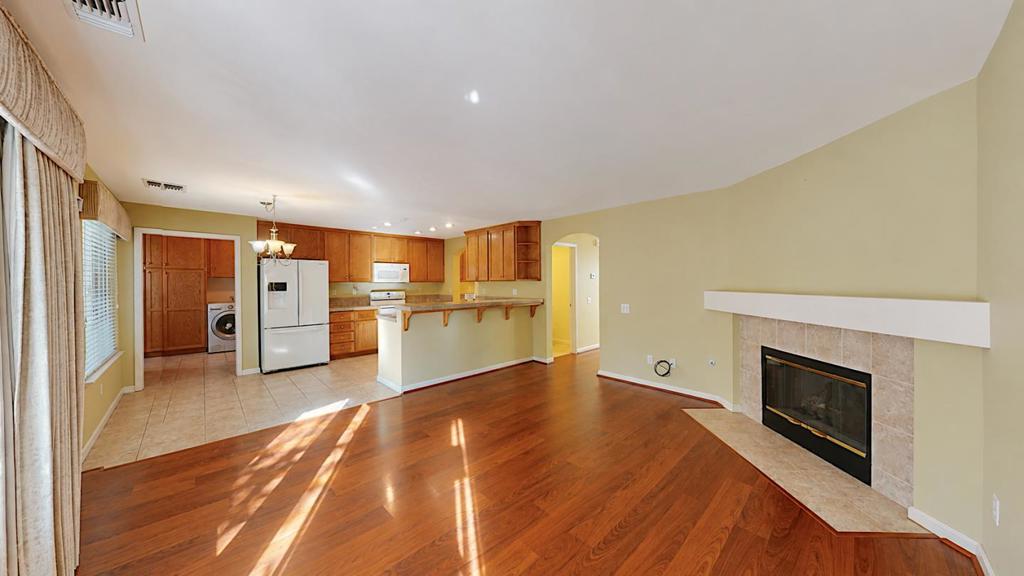 532 W Springer Dr, Turlock, CA 95382