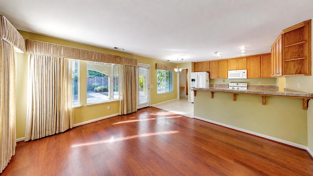 532 W Springer Dr, Turlock, CA 95382