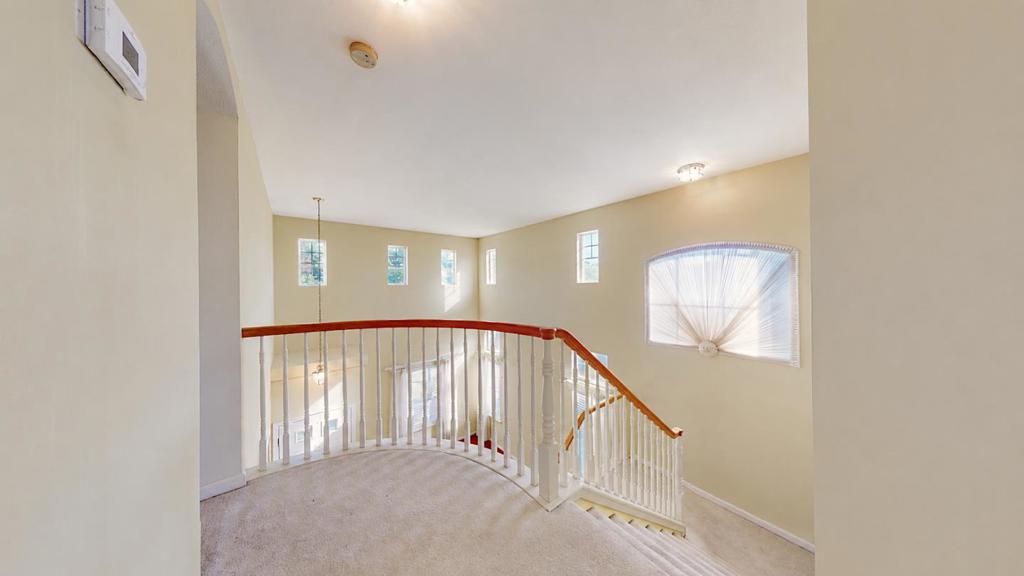 532 W Springer Dr, Turlock, CA 95382