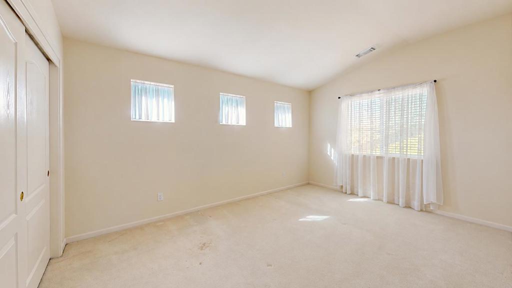 532 W Springer Dr, Turlock, CA 95382