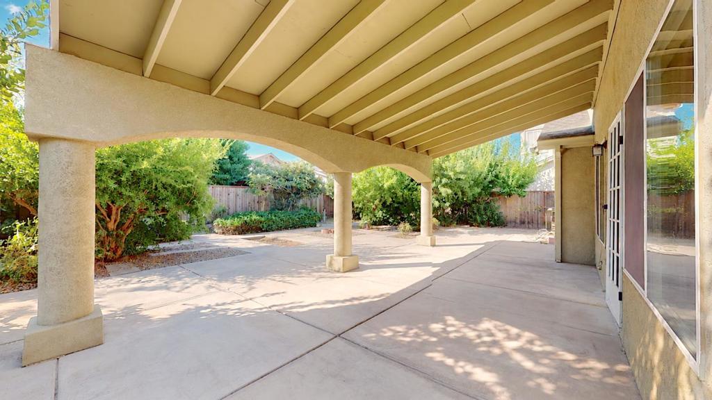 532 W Springer Dr, Turlock, CA 95382