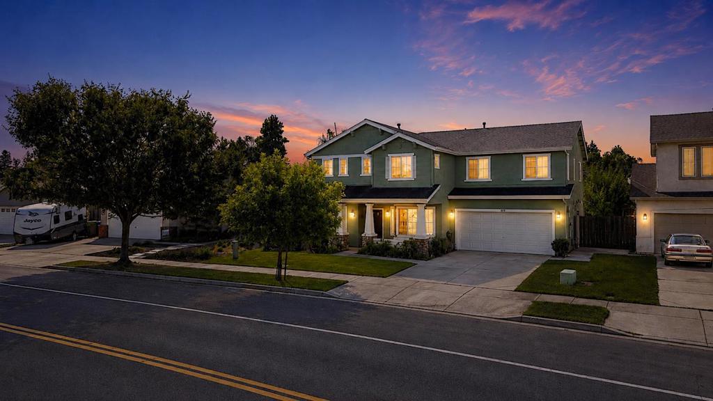 532 W Springer Dr, Turlock, CA 95382