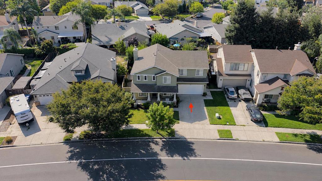 532 W Springer Dr, Turlock, CA 95382