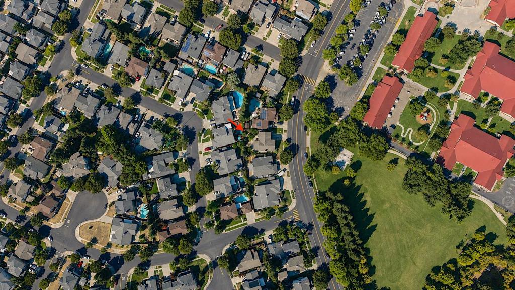 532 W Springer Dr, Turlock, CA 95382