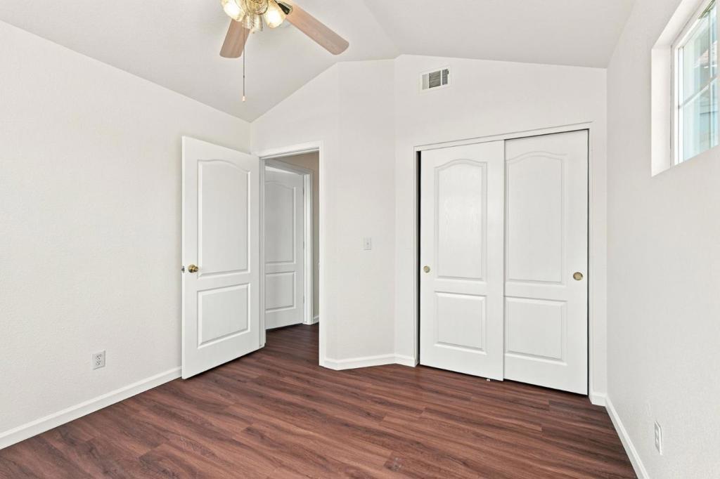 1901 Lauritson Ln, Manteca, CA 95336
