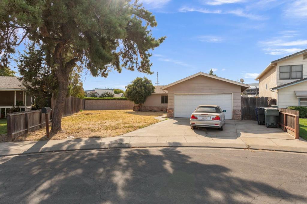 1936 Reseda Ln, Modesto, CA 95350