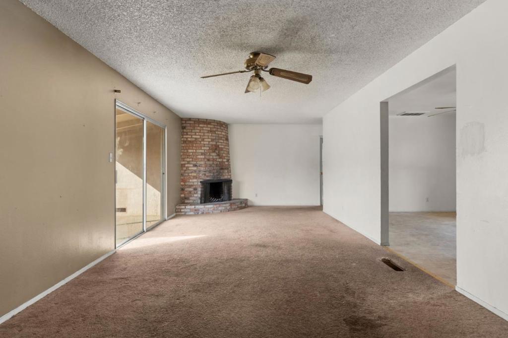 1936 Reseda Ln, Modesto, CA 95350