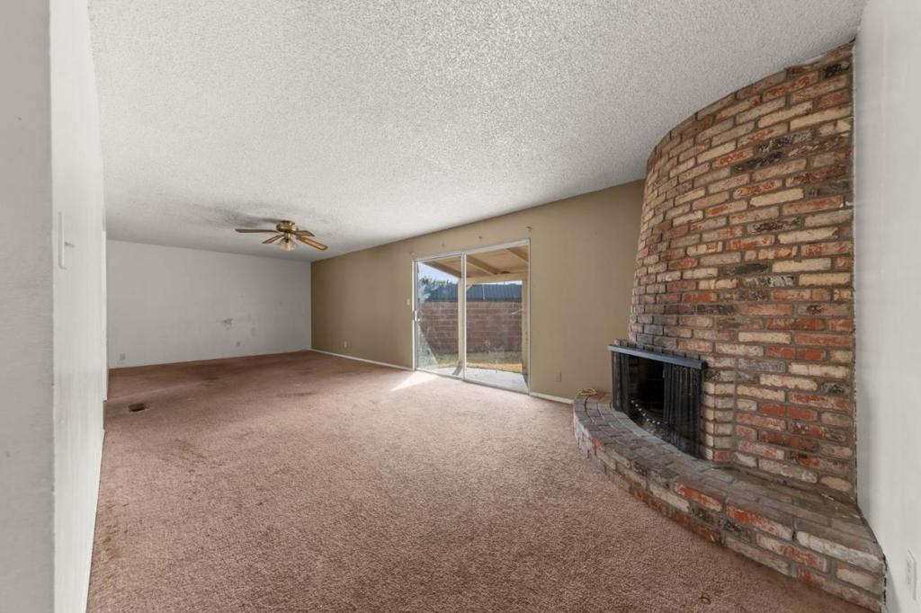 1936 Reseda Ln, Modesto, CA 95350