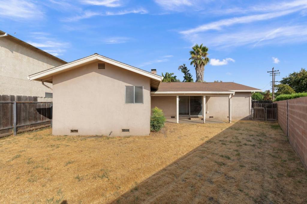 1936 Reseda Ln, Modesto, CA 95350