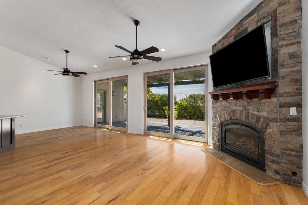 653 Red Cloud Rd, Paso Robles, CA 93446