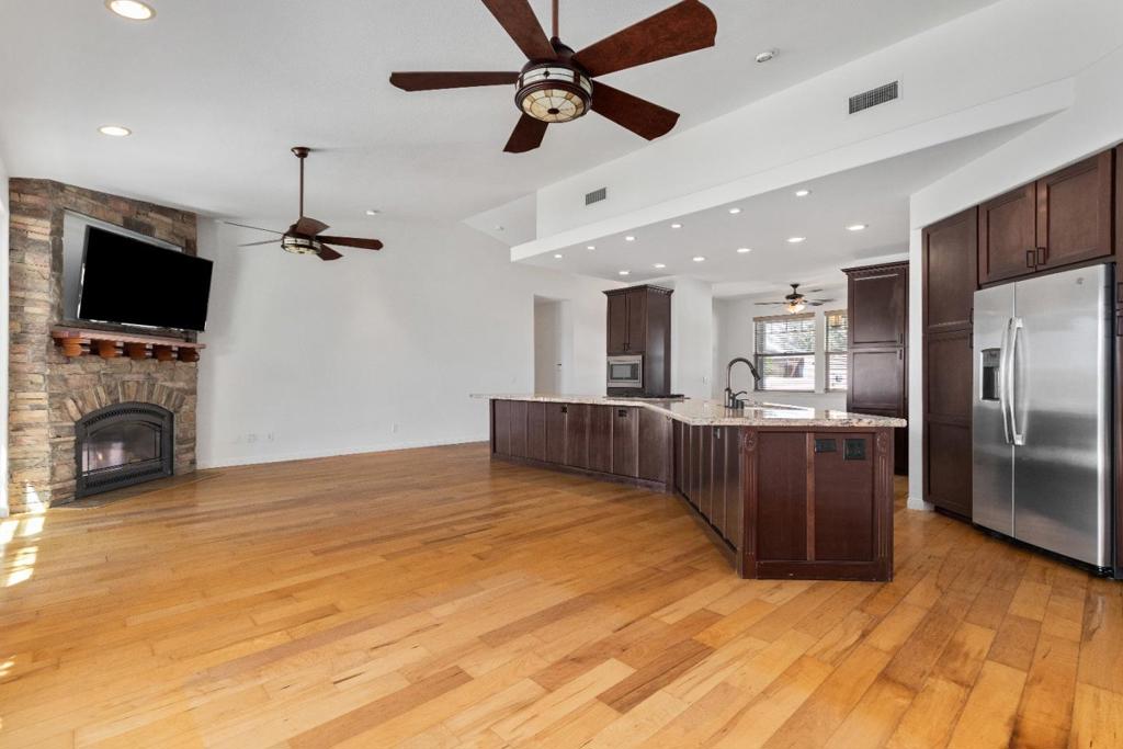 653 Red Cloud Rd, Paso Robles, CA 93446