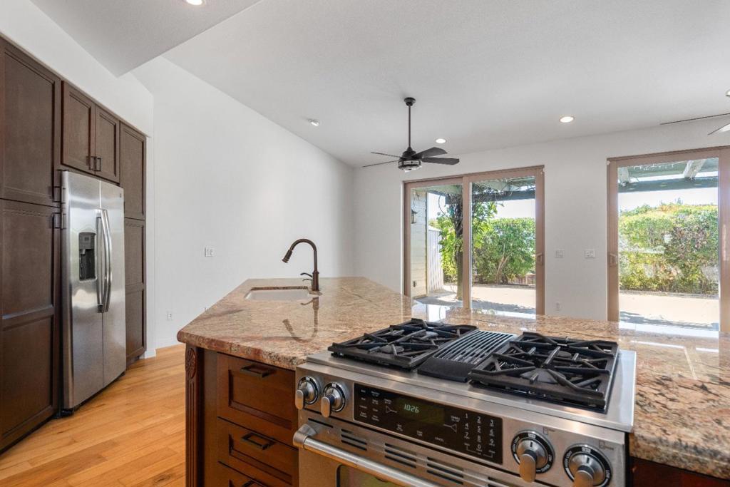 653 Red Cloud Rd, Paso Robles, CA 93446