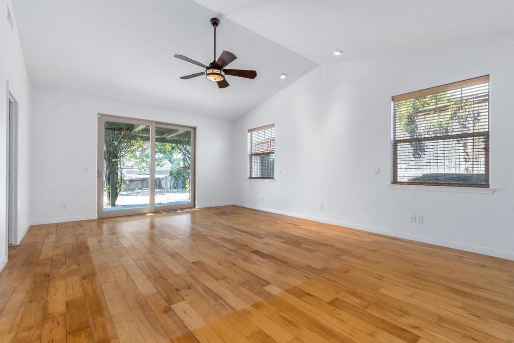 653 Red Cloud Rd, Paso Robles, CA 93446