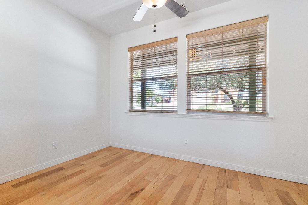 653 Red Cloud Rd, Paso Robles, CA 93446