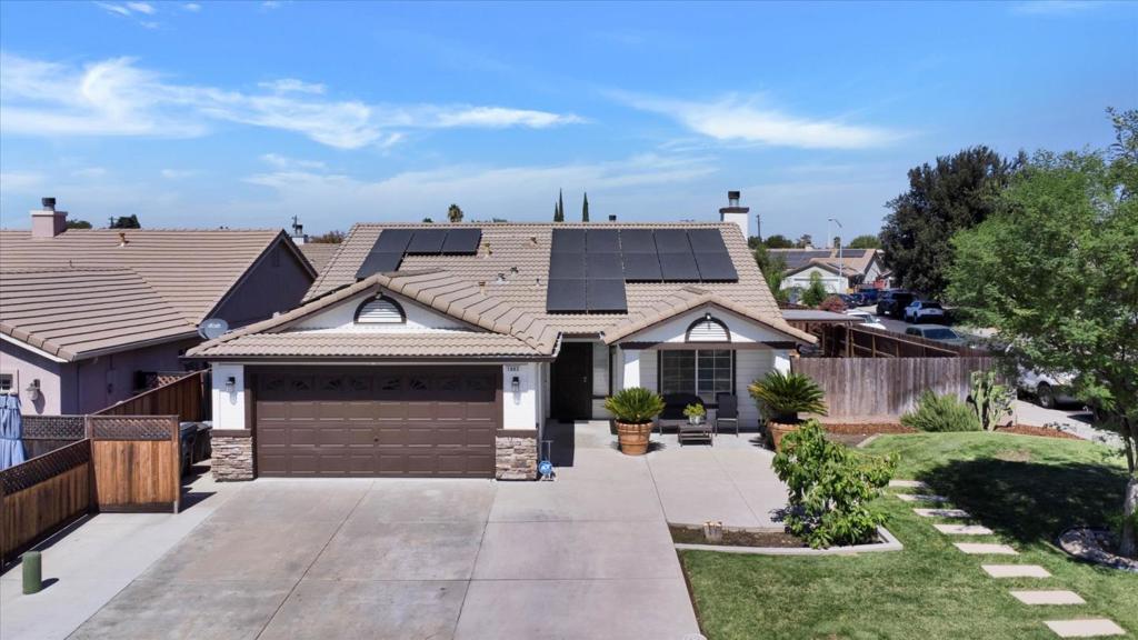 1093 Lambdin St, Manteca, CA 95336