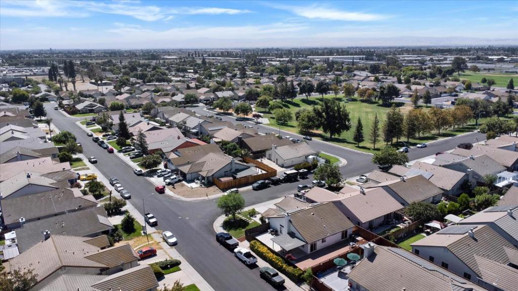 1093 Lambdin St, Manteca, CA 95336