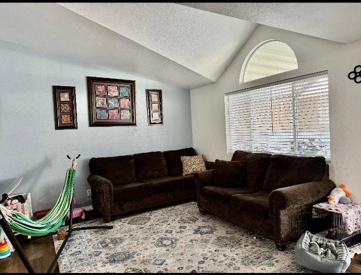 4837 Faith Home #136, Ceres, CA 95307