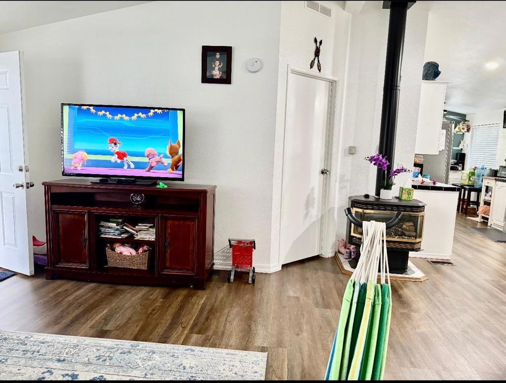 4837 Faith Home #136, Ceres, CA 95307
