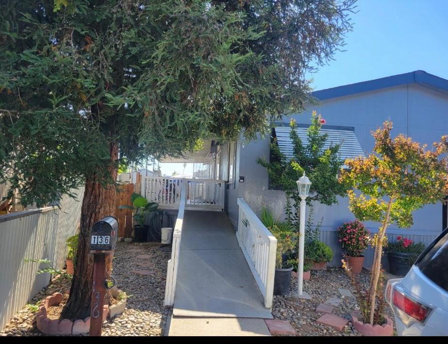 4837 Faith Home #136, Ceres, CA 95307