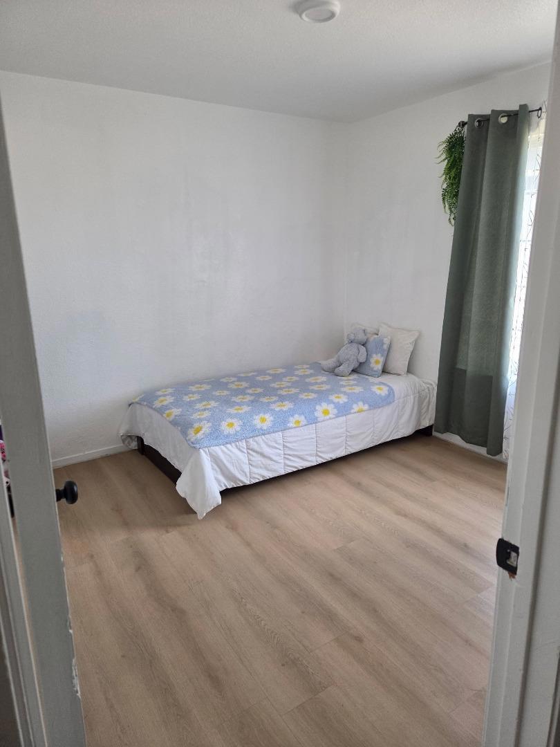 515 N Santa Monica St, Los Banos, CA 93635