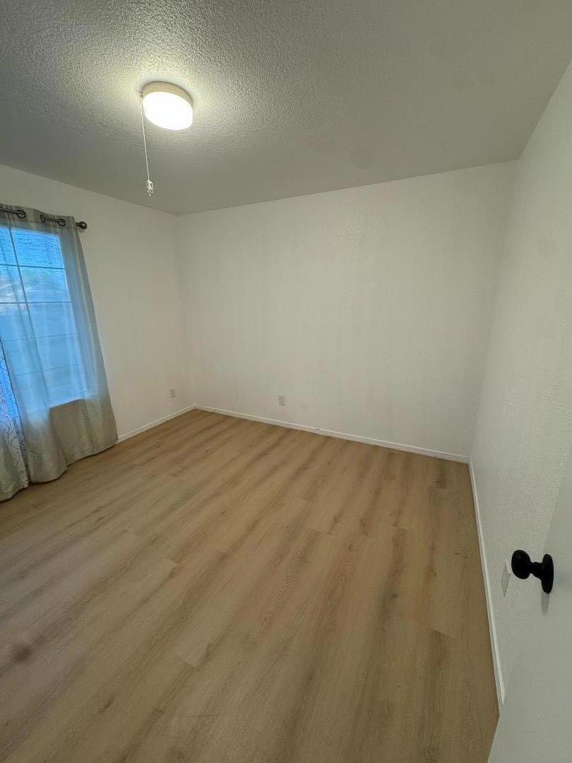 515 N Santa Monica St, Los Banos, CA 93635