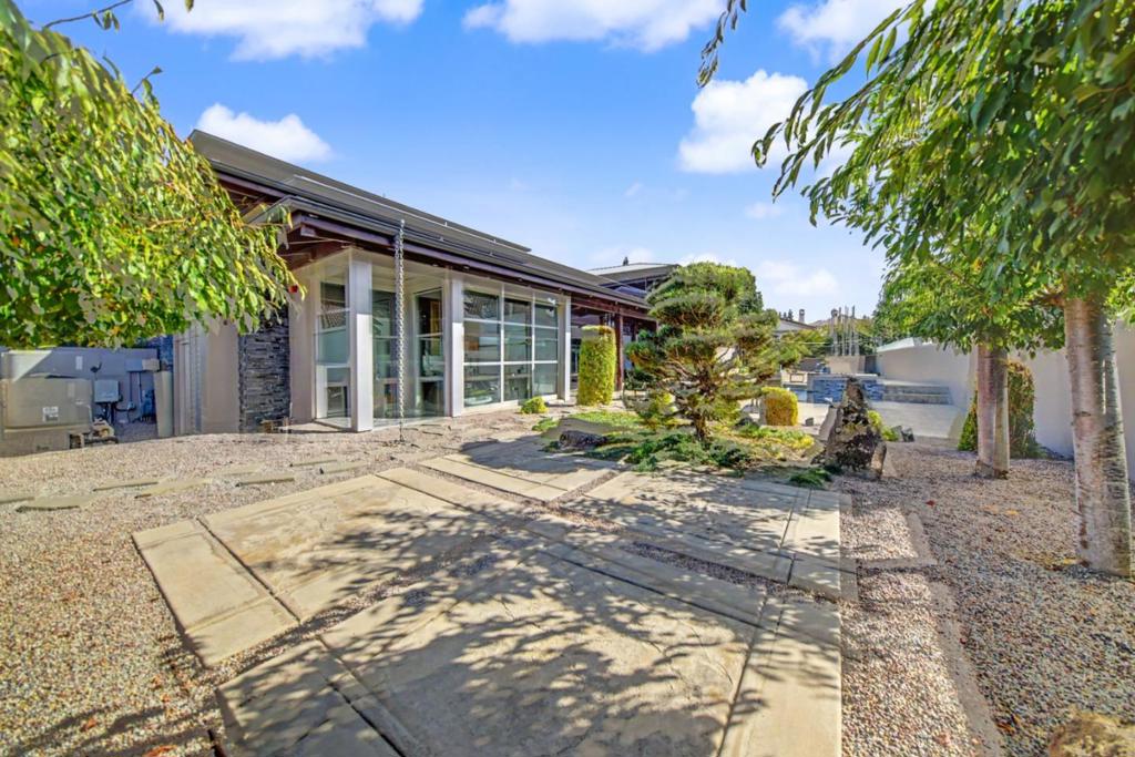 7434 River Nine Dr, Modesto, CA 95356