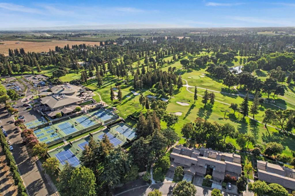 7434 River Nine Dr, Modesto, CA 95356