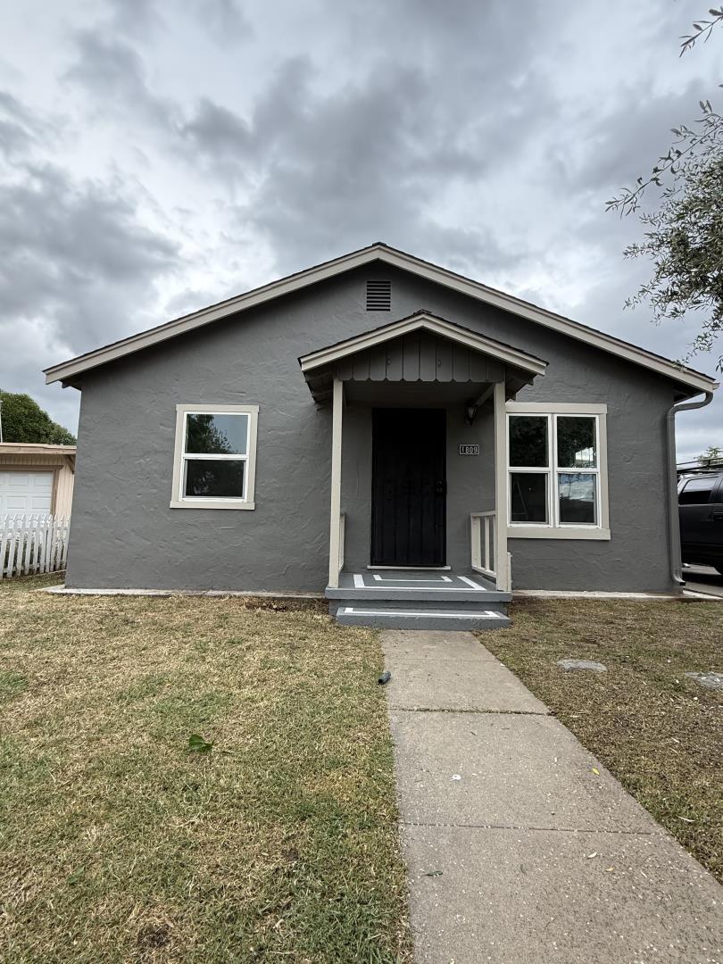 1809 Idalou Ave, Modesto, CA 95350