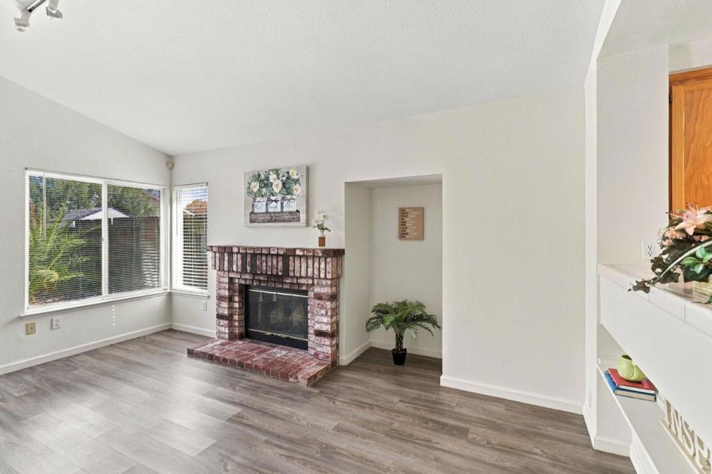2102 Homecoming Way, Brentwood (CC), CA 94513