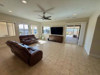 2635 Gantry Dr, Manteca, CA 95337