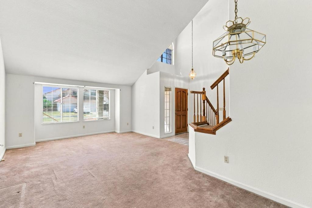 1014 Neal St, Los Banos, CA 93635