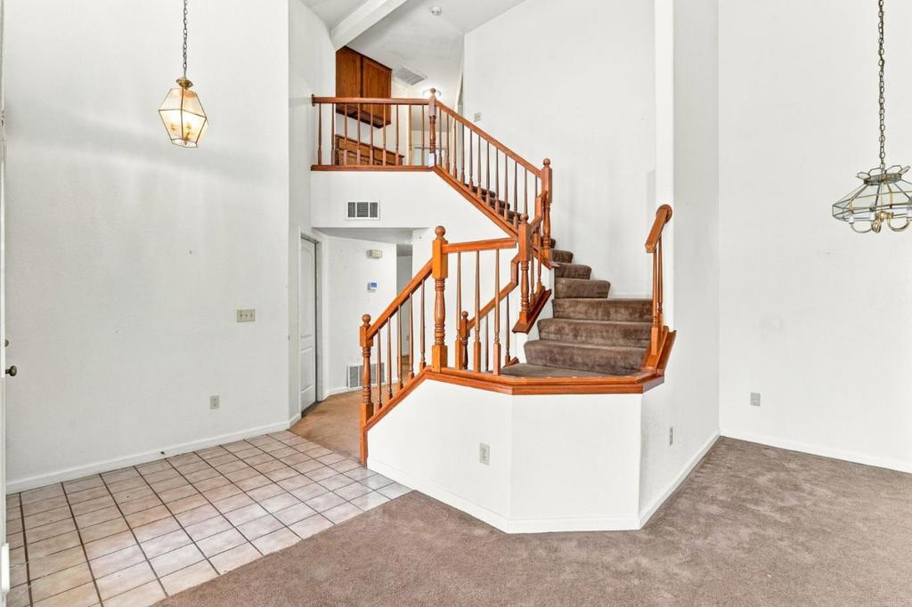 1014 Neal St, Los Banos, CA 93635