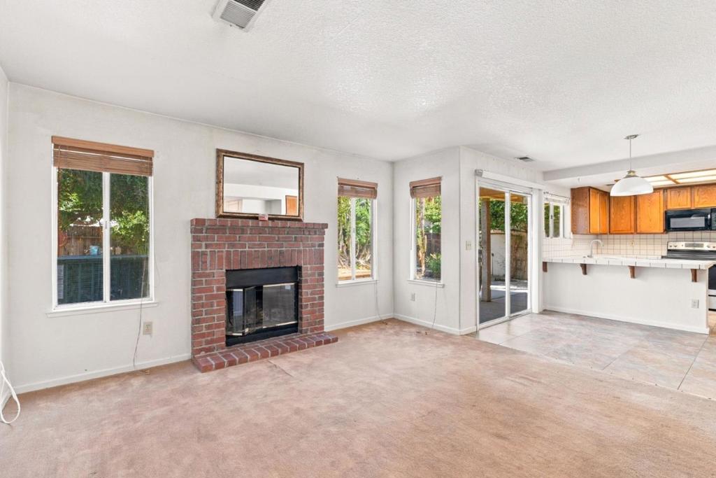 1014 Neal St, Los Banos, CA 93635