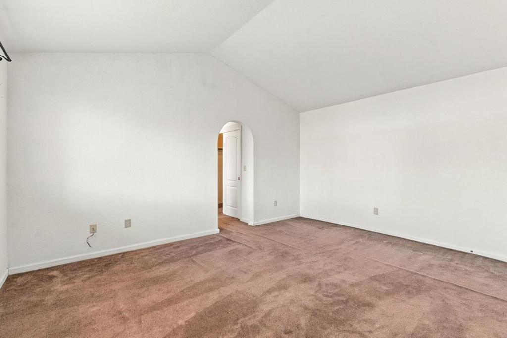 1014 Neal St, Los Banos, CA 93635