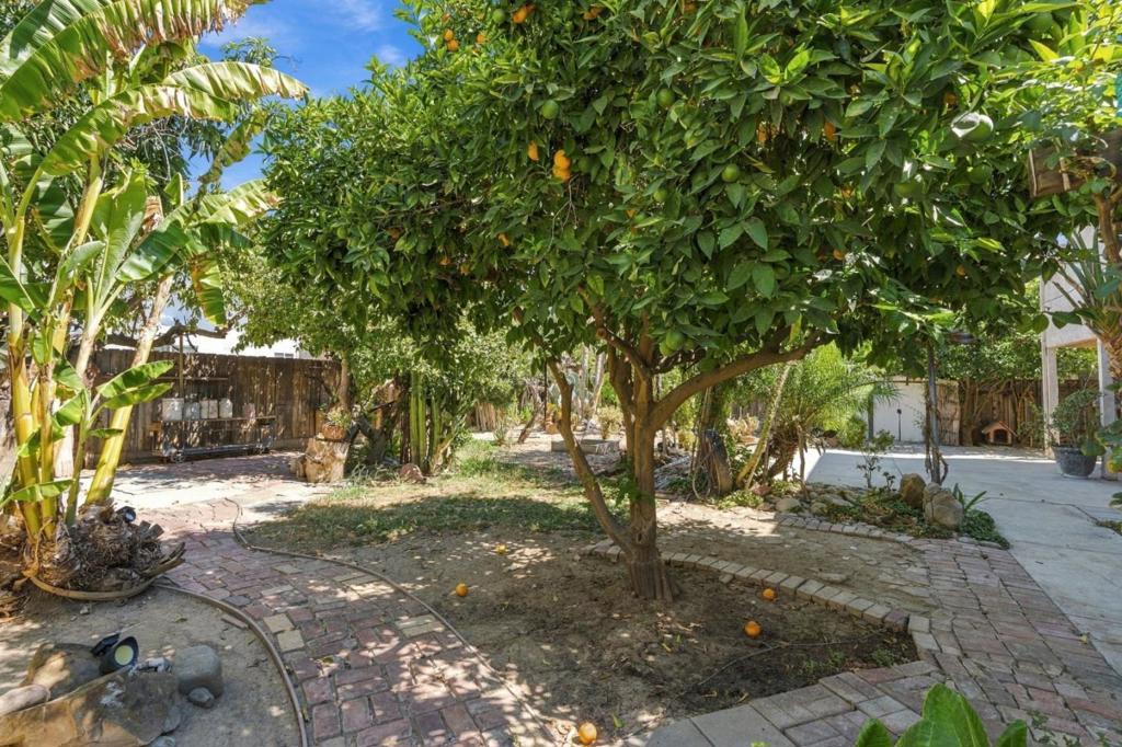 1014 Neal St, Los Banos, CA 93635
