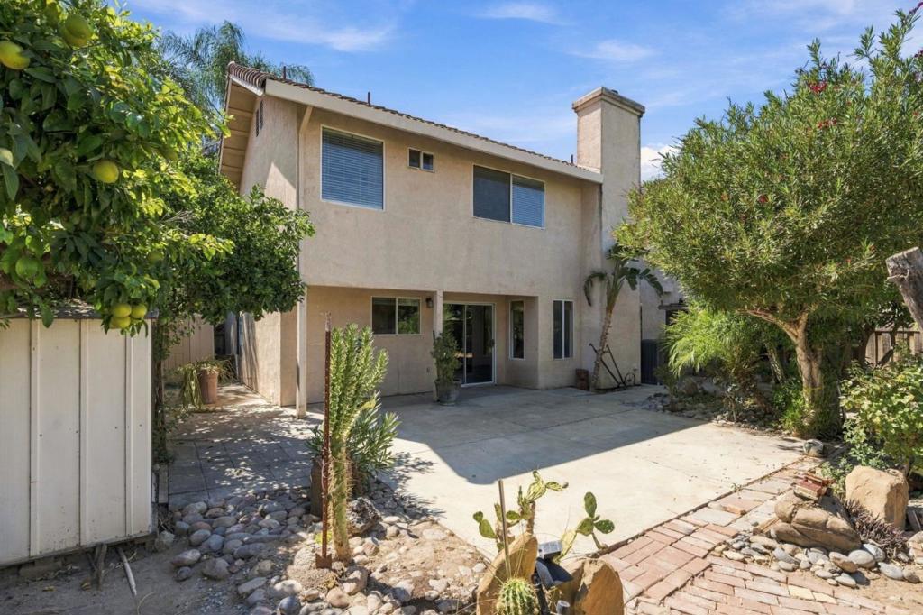 1014 Neal St, Los Banos, CA 93635