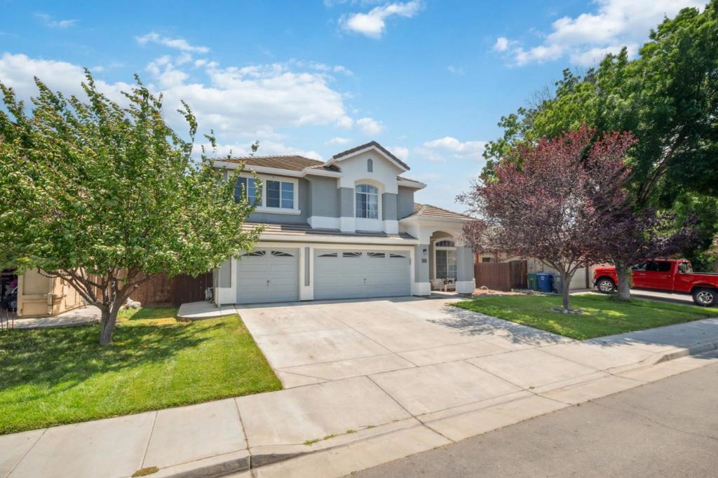 1009 Garden St, Los Banos, CA 93635