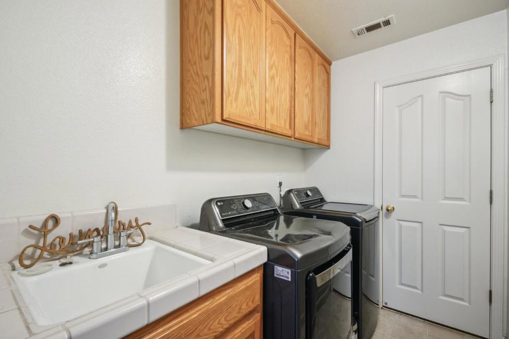 1009 Garden St, Los Banos, CA 93635
