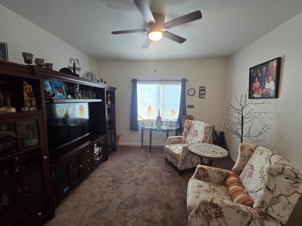 1948 Mastrangelo St, Los Banos, CA 93635