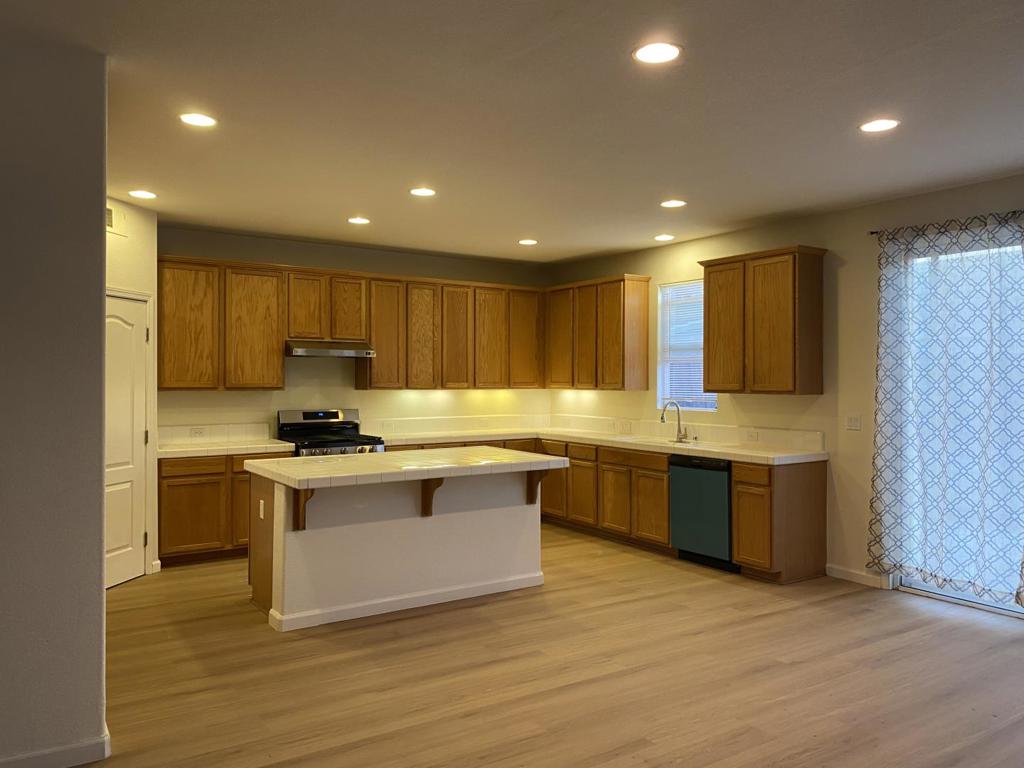 331 Durer Dr, Patterson, CA 95363